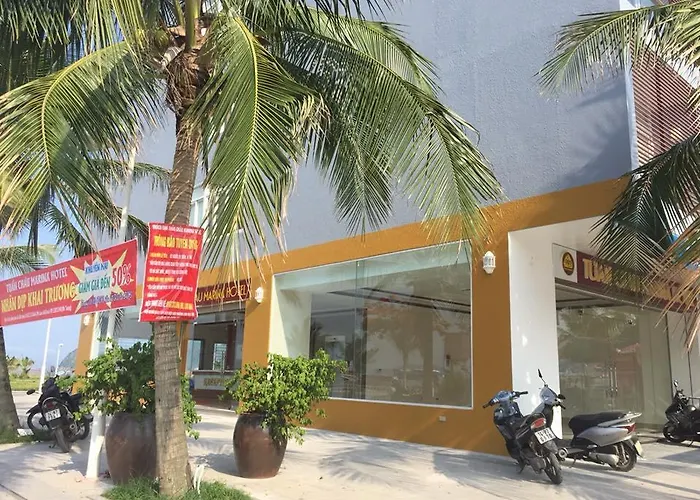 Tuan Chau Marina