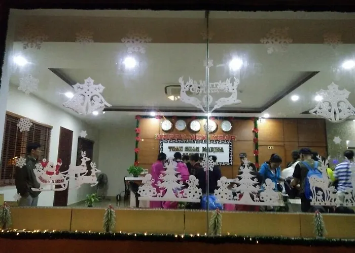 Tuan Chau Marina Hotel