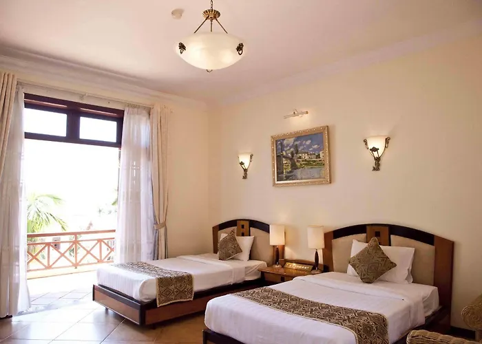 Hotel Tuan Chau Marina Ha Long