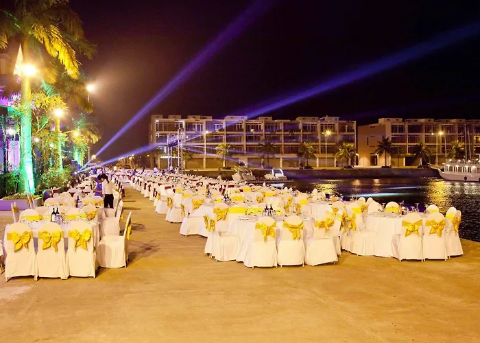 Hotel Tuan Chau Marina Ha Long