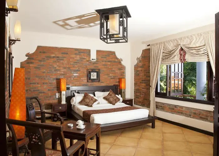Hotel Tuan Chau Marina Ha Long